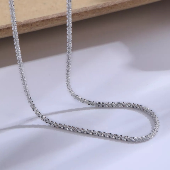 Sparkling Clavicle Chain Choker Necklace - Picture 6 of 6